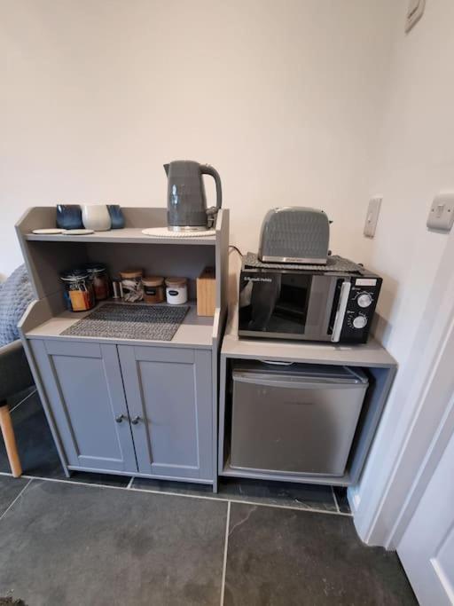 The Den - A Modern, Quirky, Self Contained Unit Apartman Braunton Kültér fotó