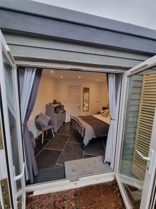 The Den - A Modern, Quirky, Self Contained Unit Apartman Braunton Kültér fotó